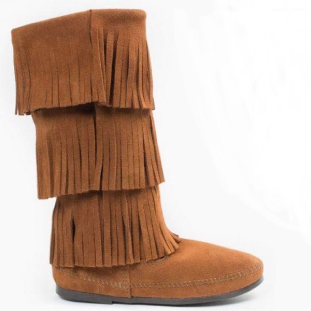 Minnetonka 3-layer Fringe Boots